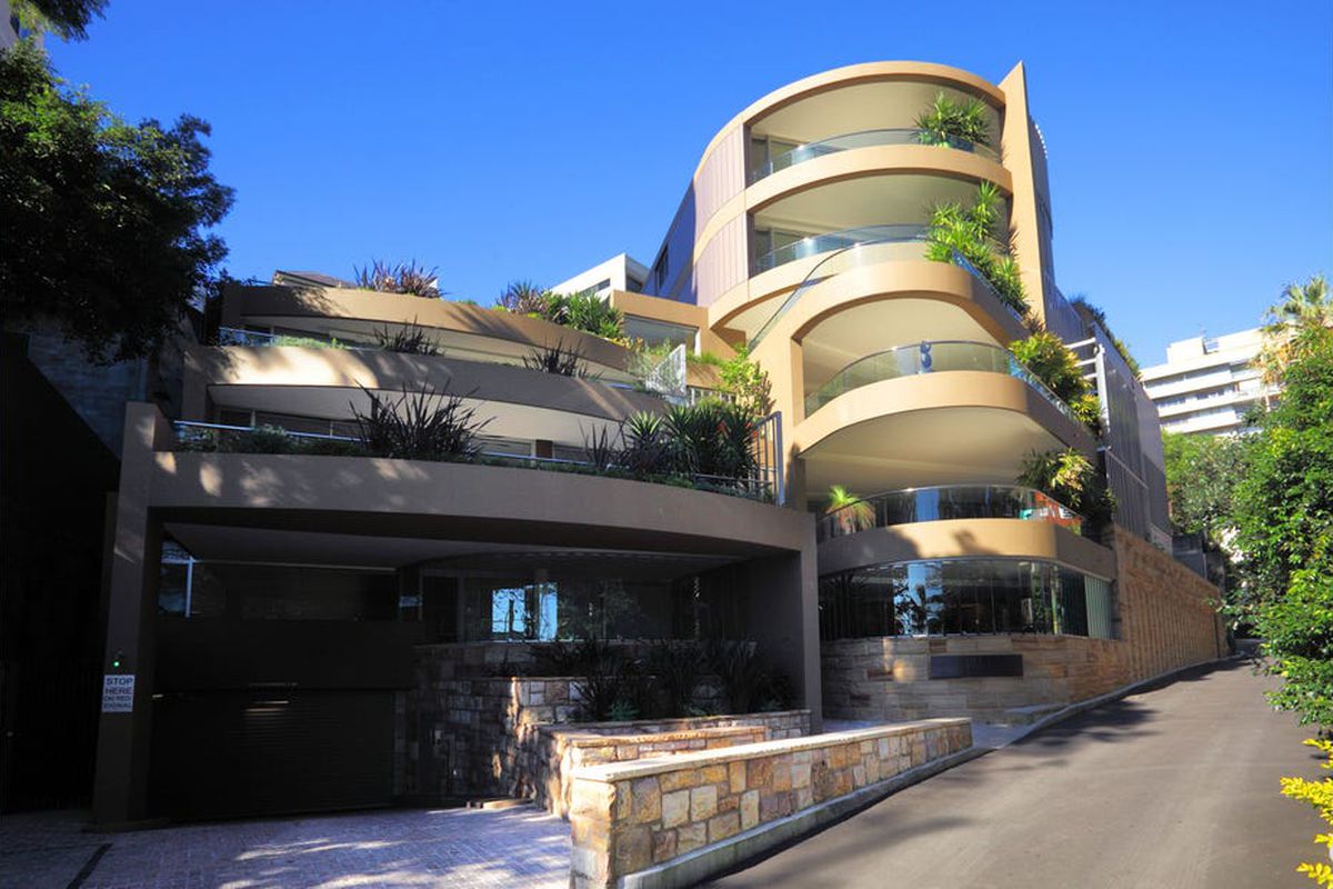102 / 11 Esplanade, Elizabeth Bay