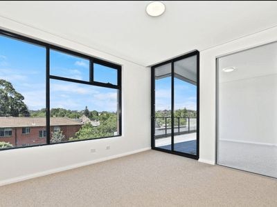504 / 115 Bowden Street, Meadowbank