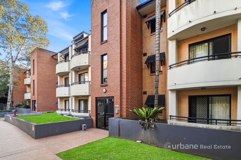 43 / 19 Eastbourne Road, Homebush West