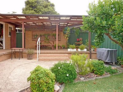 6 Dale Cres, Narwee