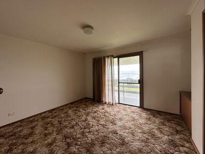 2 Beach Road, Beachport