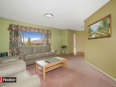 12 Yantara Place, Woodcroft