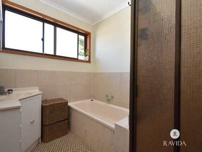 12 VICTORIA ROAD, Beechworth