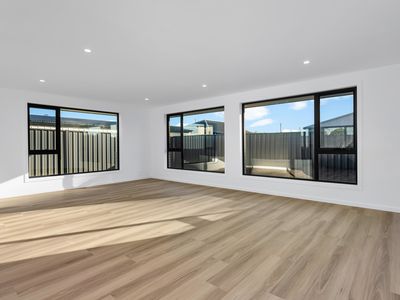 3 / 18 Liffey St, Carrick