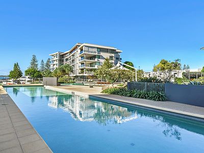 3106 / 323 Bayview Street, Hollywell