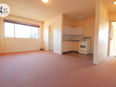 27 / 4 Bank Street, Meadowbank
