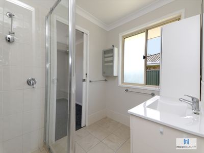 60 Selwyn Street, North Booval