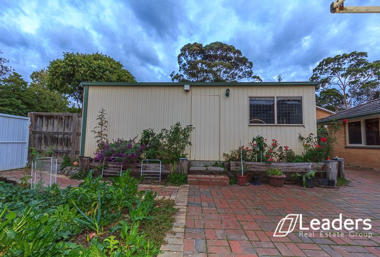 14 Knaith Road, Ringwood East