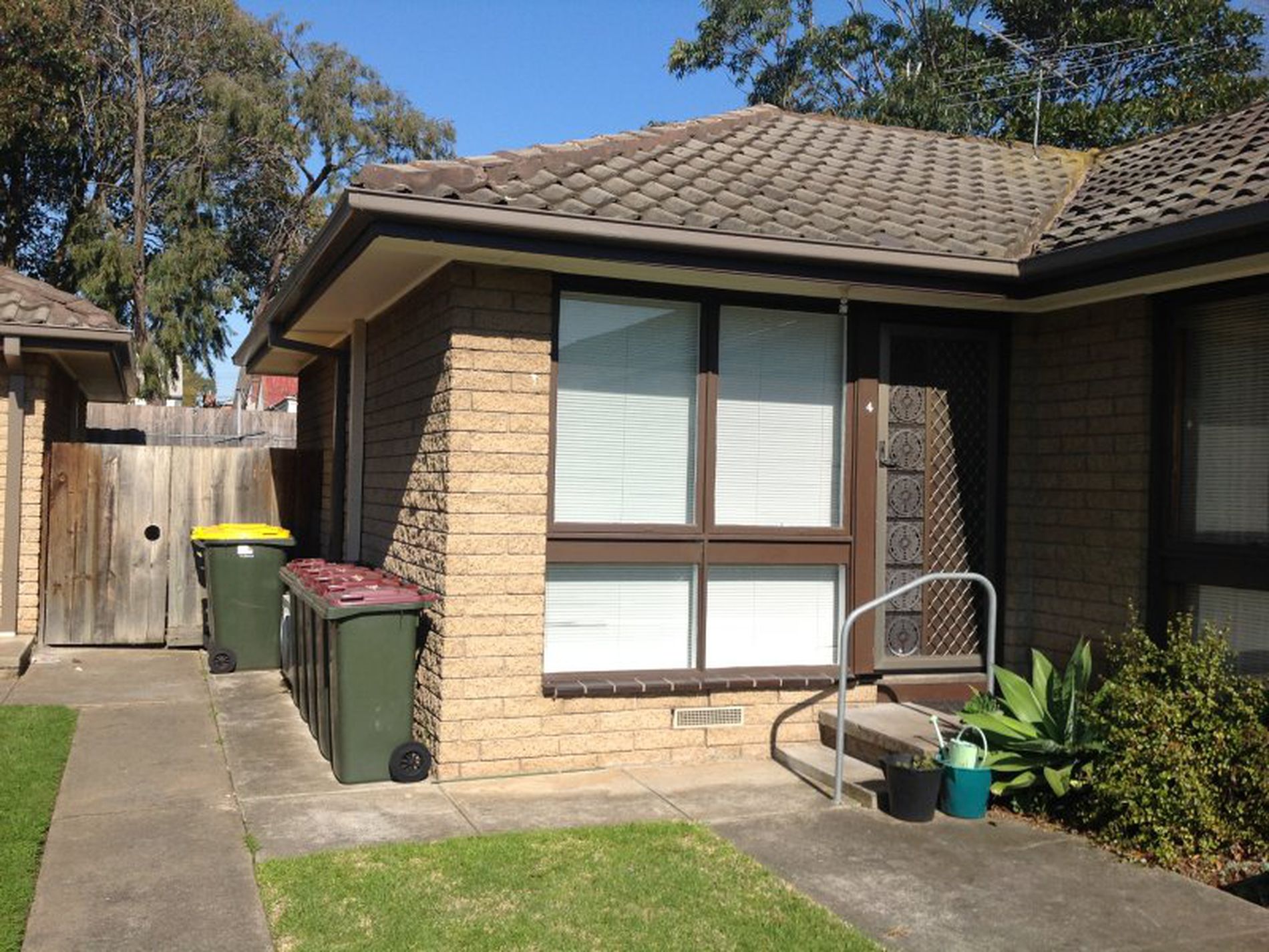 4 / 19 Candover Street, Geelong West