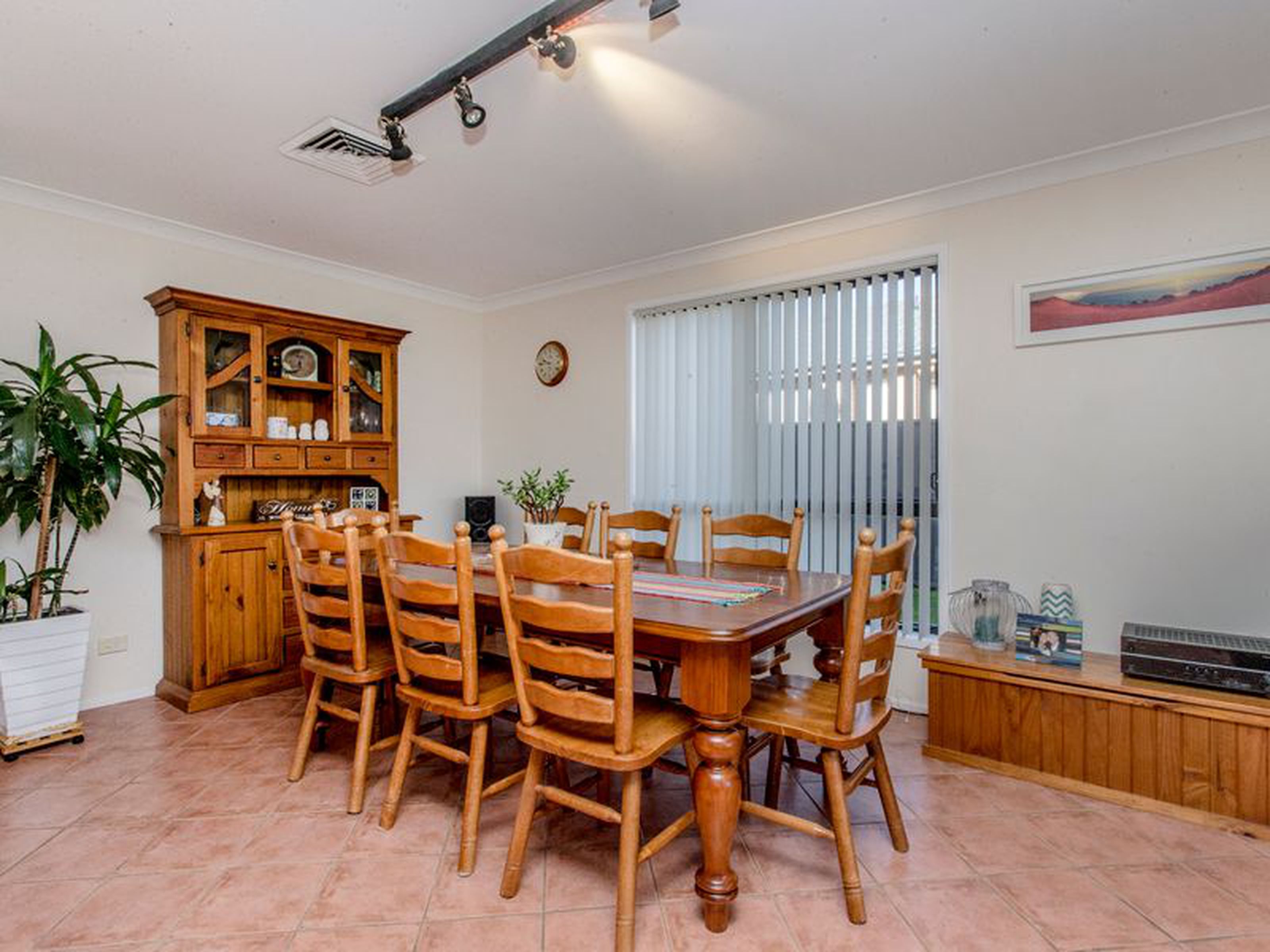 3 Bronte Way, GLENMORE PARK
