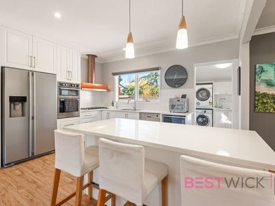 71 Violet Street, South Bathurst