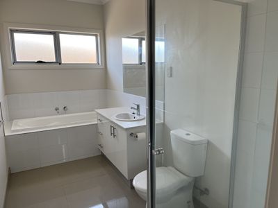 1 / 24 Clarence Street, Geelong West
