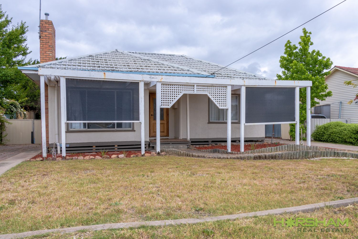 6 Churchill Road, Horsham