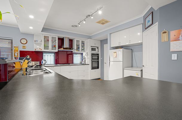 10 Grandis Drive, Baldivis