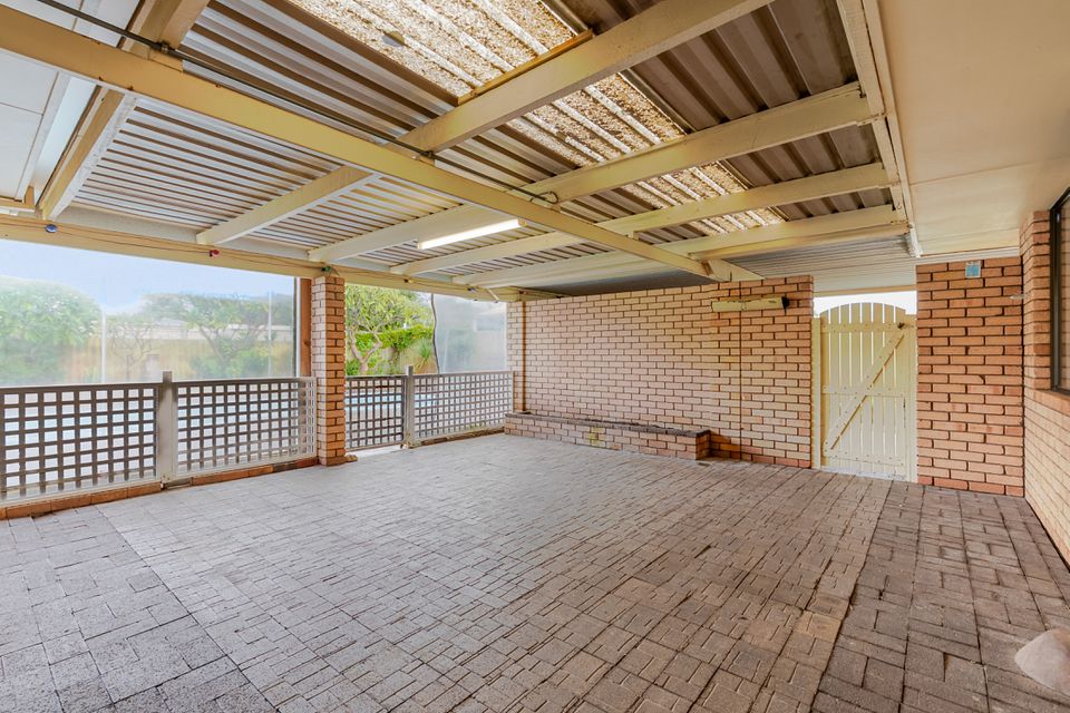 10 SEABROOKE AVENUE, Rockingham