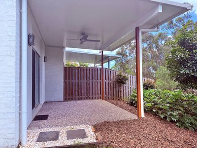 1 / 46 Fletcher Crescent, Pacific Pines