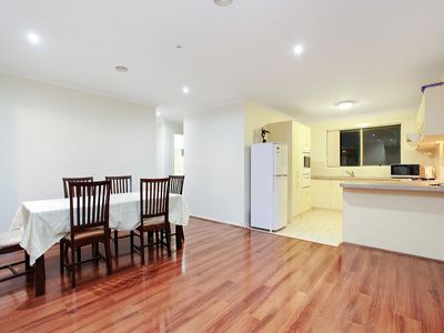 6 Belalie Close, Hampton Park