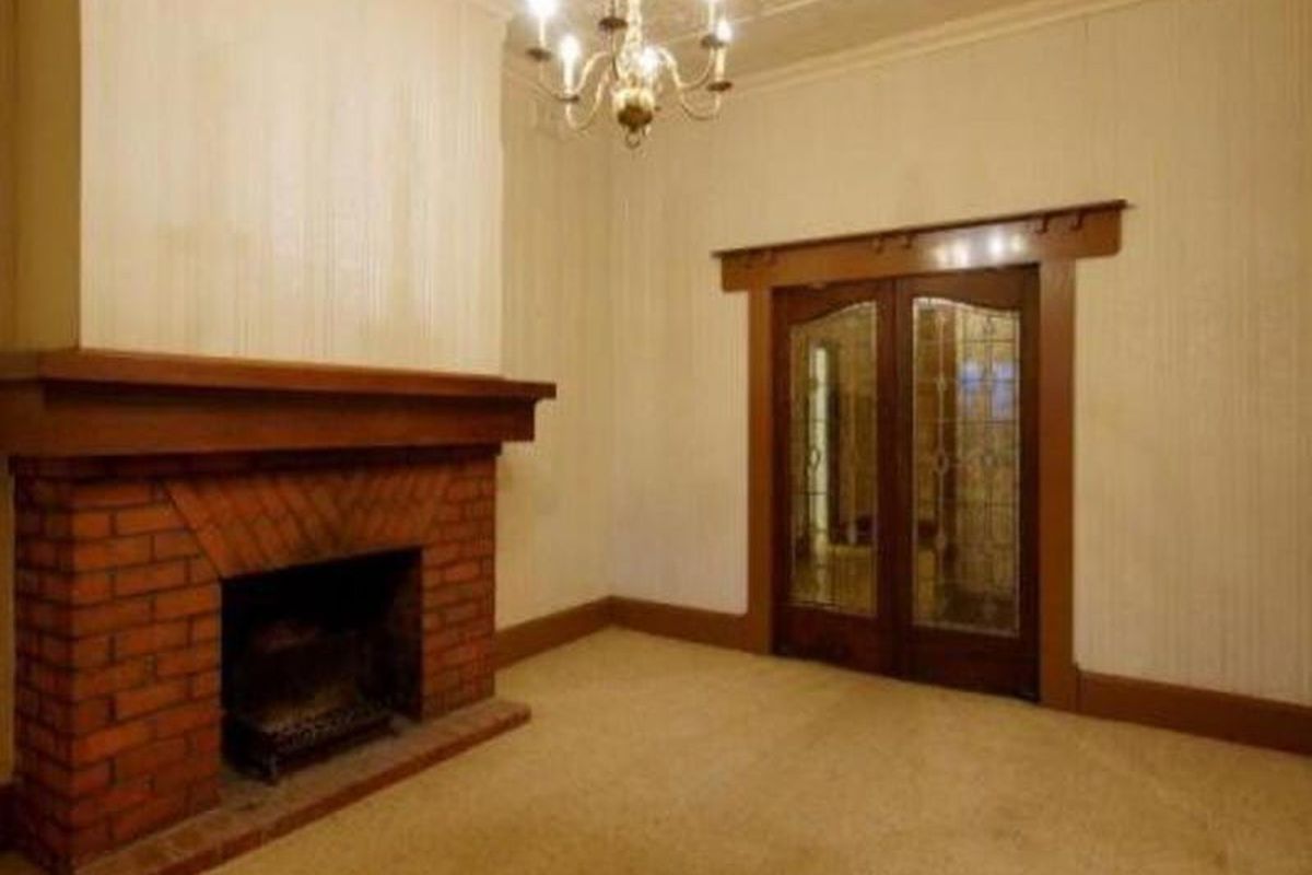 22 Robert Street, Como