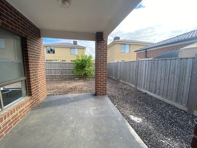 5 Modra Street, Point Cook