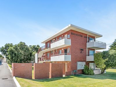 9 / 306 West Coast Highway, Scarborough