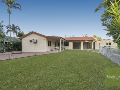 29 Mostyn Crescent, Bushland Beach