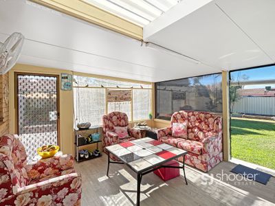 4 Halley Place, Dubbo