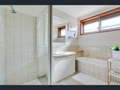 3 Acton Close, Frankston
