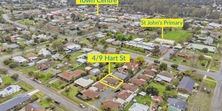4 / 9 Hart Street, Euroa
