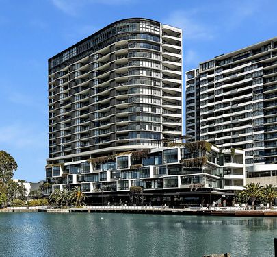 1017 / 11 Solent Circuit, Norwest