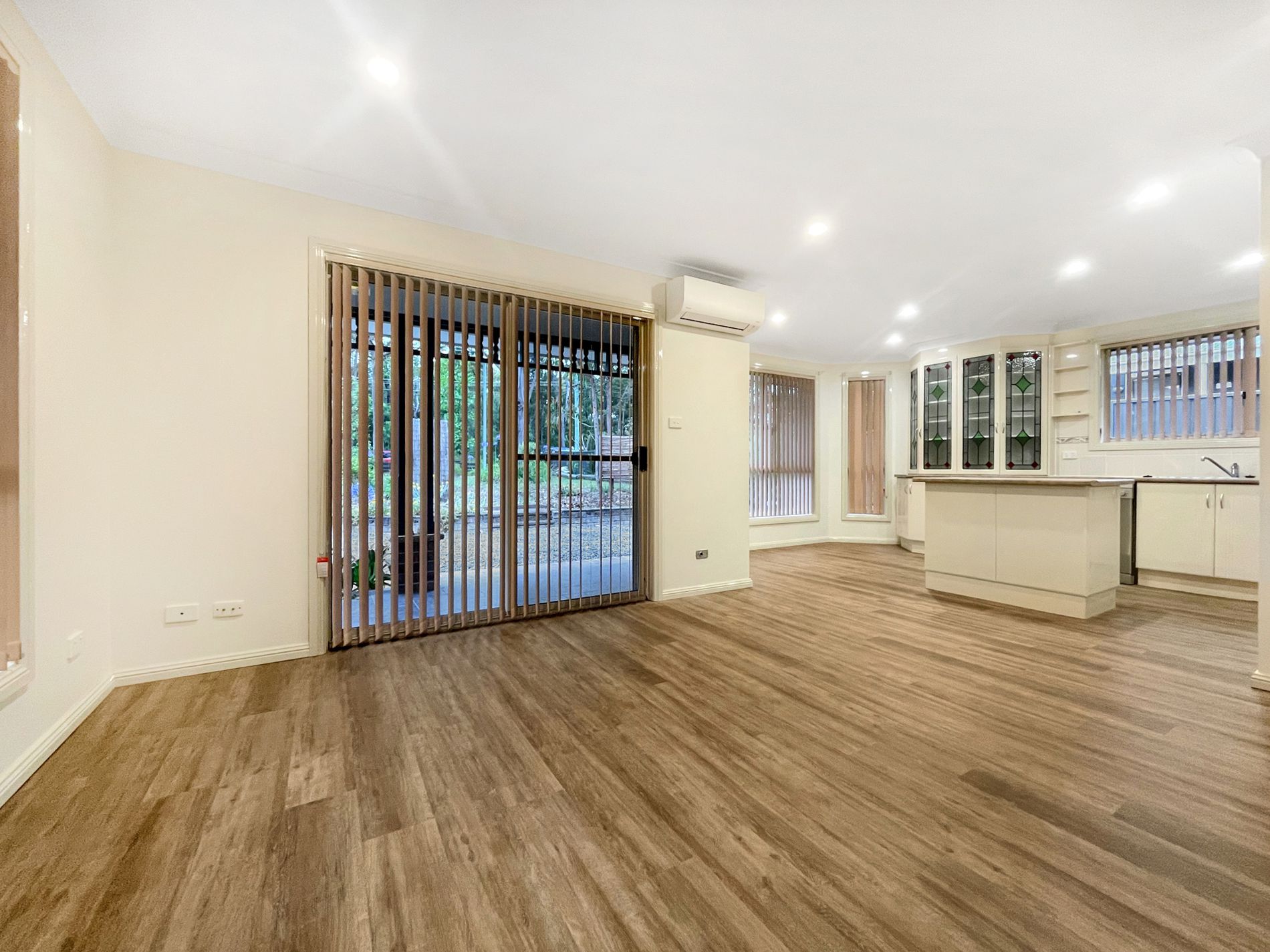 1 / 119 CLARENDON CRESCENT, St Basin One Agency Elite