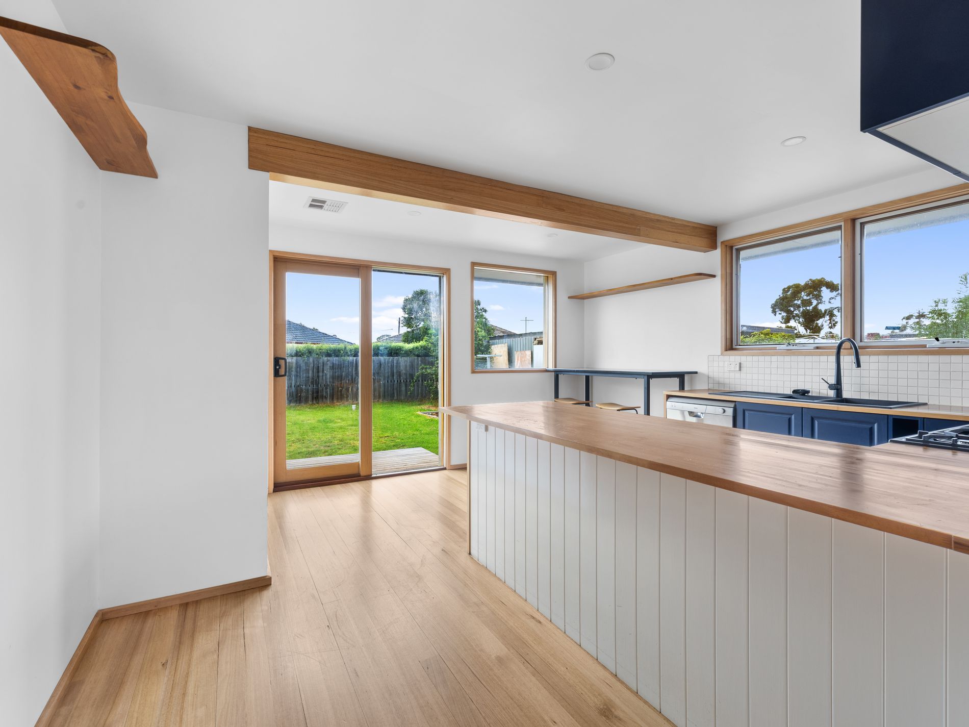 77 Old Geelong Road, Laverton