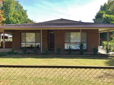 3 Bailey Street, Porepunkah