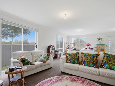 1 Speechley Court, Sale