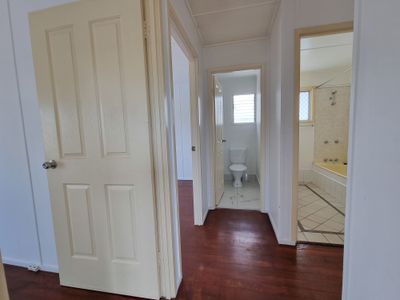 13 Kianga, Barney Point