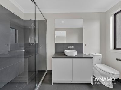 31 Bergamot Boulevard, Mickleham