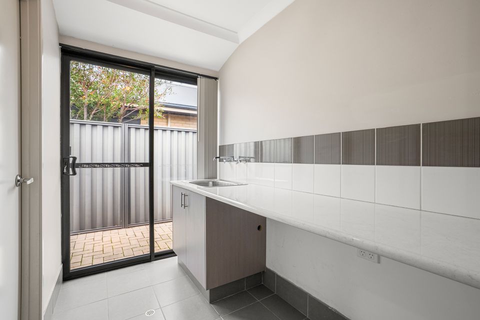 5 ANGERTON MEWS, Baldivis
