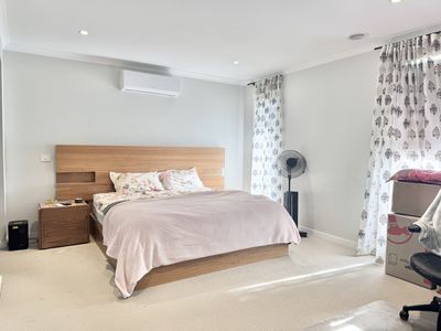 8 Donahue Street, Truganina