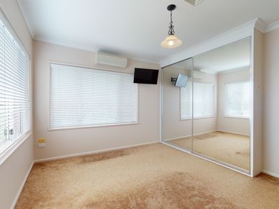 32 Stonehaven Avenue, Dubbo