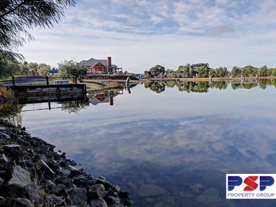 305 WINDERMERE ROAD, Lara