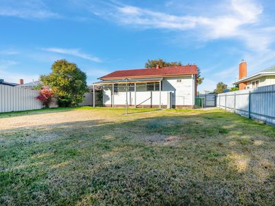 22  MARK STREET, Wodonga