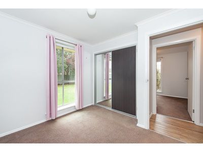 564 WOODBURY COURT, Lavington