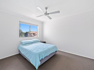 63 / 2 Bos Drive, Coomera