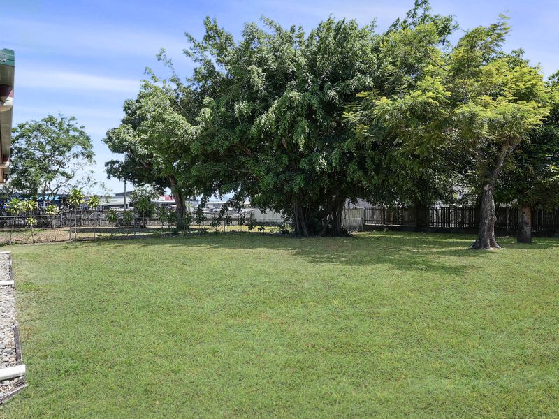 111 Buchan Street, Bungalow