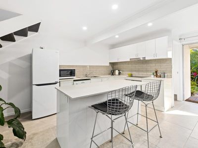 2 / 261 Weyba Road, Noosaville
