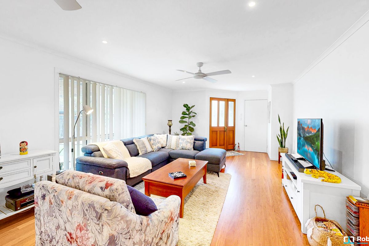 11 Hoylake Court, Tewantin