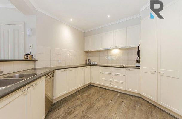 45 The Ridge, Oaklands Junction
