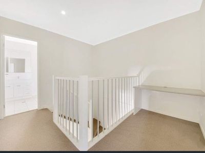 1 / 1 Colins Lane, Kin Kora