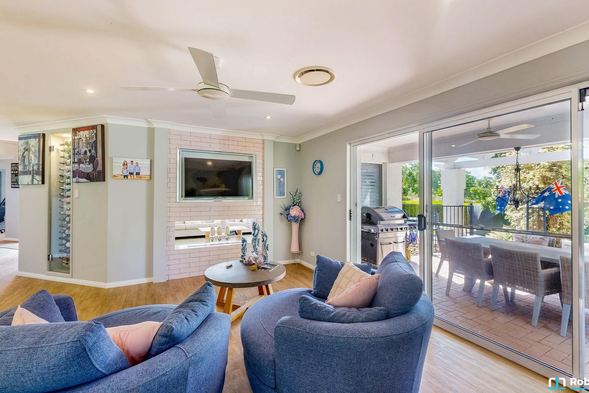 1 Wirra Place, Tewantin