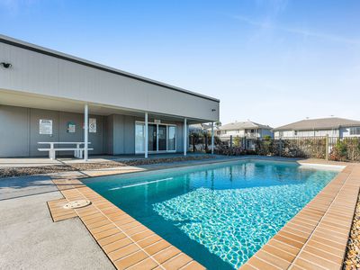 33 / 27 Tequesta Drive, Beaudesert