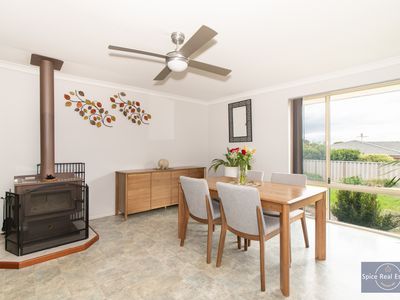 28 Susan Court, Yakamia